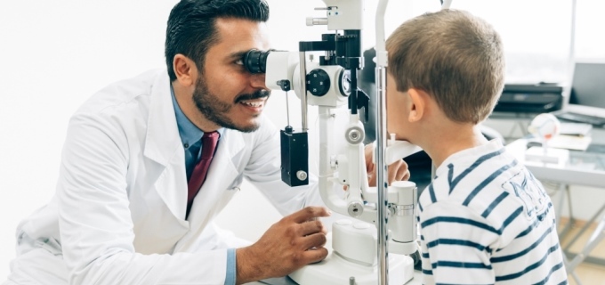 Mantén los ojos de tus hijos sanos