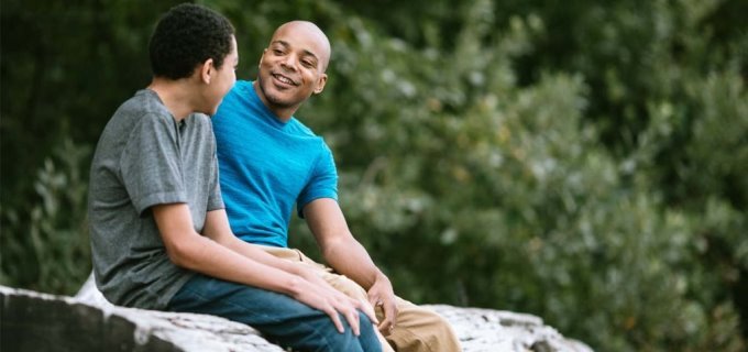 La soledad en los adolescentes está en aumento: conozca cómo ayudarlos